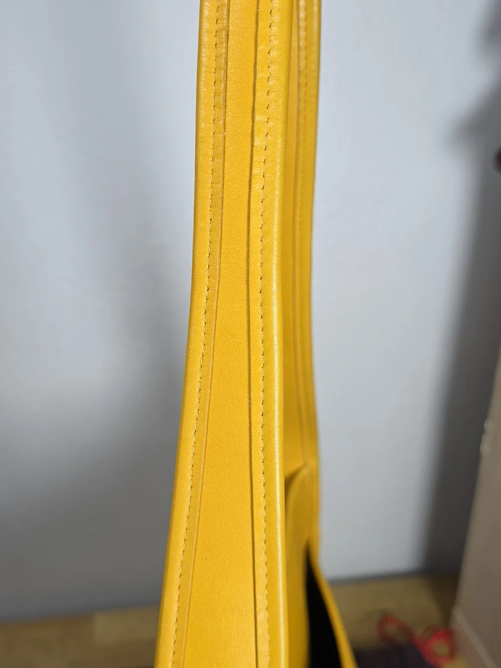 Vintage Coach 9047 Ergo Compartment Bag — Rare Yellow